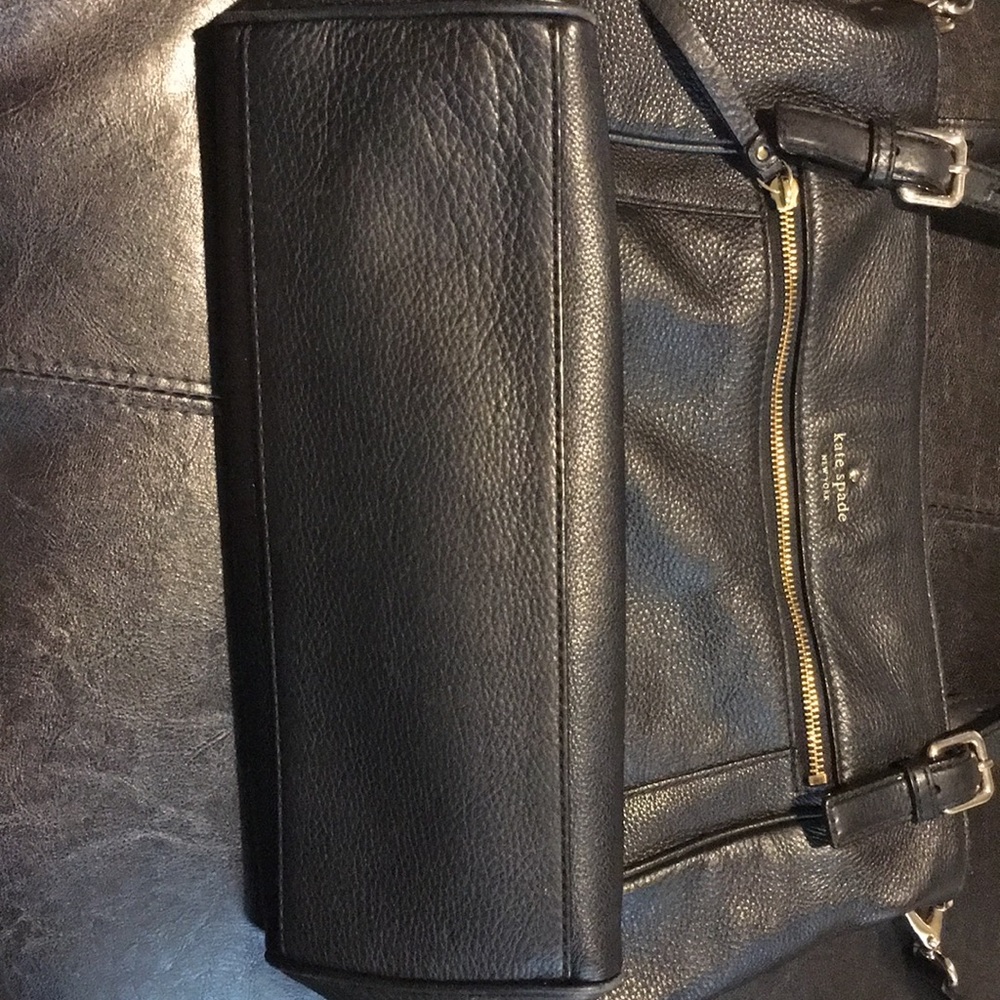 Kate Spade Purse - Picture 2 of 6